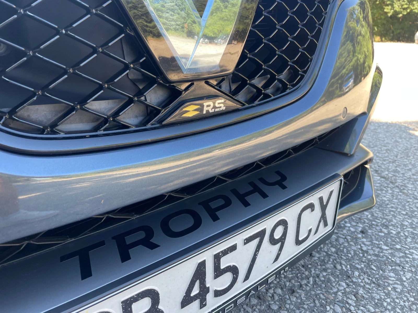 Renault Megane RS Trophy, снимка 8 - Автомобили и джипове - 55500600
