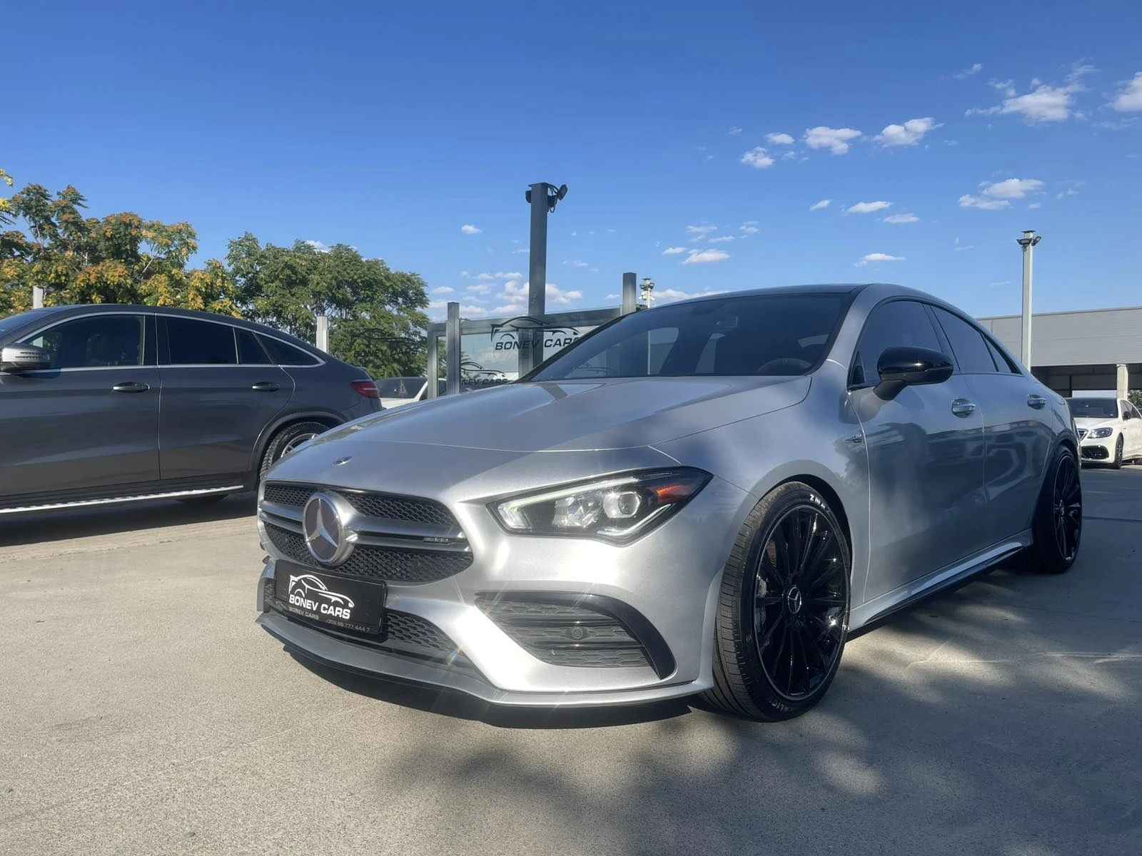 Mercedes-Benz CLA 350 AMG * 4-MATIK PANO KEYLESS * 