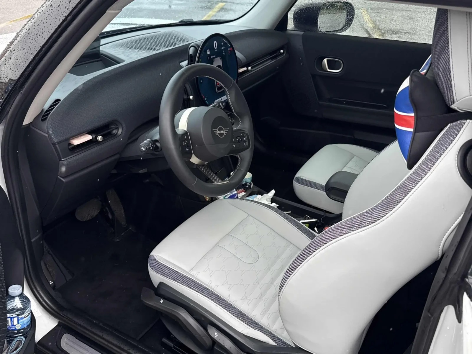 Mini Cooper s ПОДГРЕВ* HEAD-UP* CARPLAY* PANO* М.ТОЧКА* , снимка 6 - Автомобили и джипове - 55782498