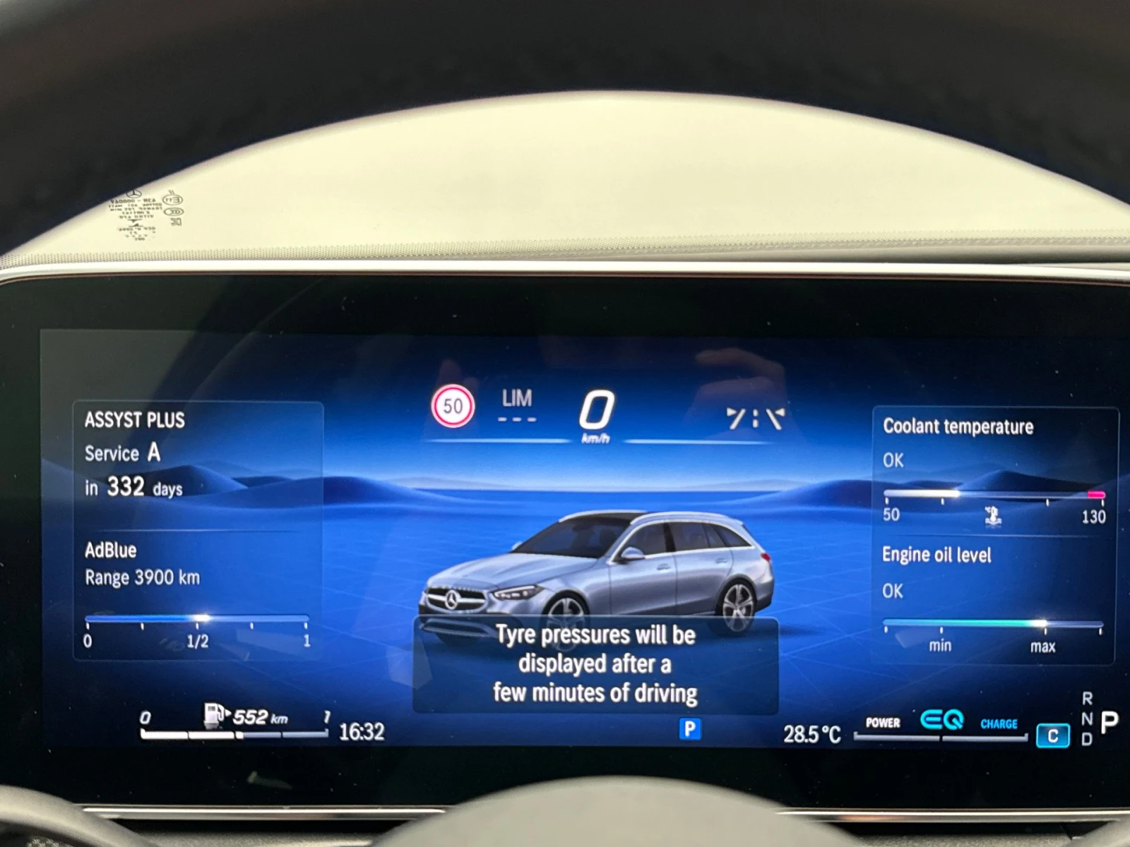 Mercedes-Benz C 200 Break AMG Line  Panorama Navi Leather BURMEISTER, снимка 12 - Автомобили и джипове - 56197091