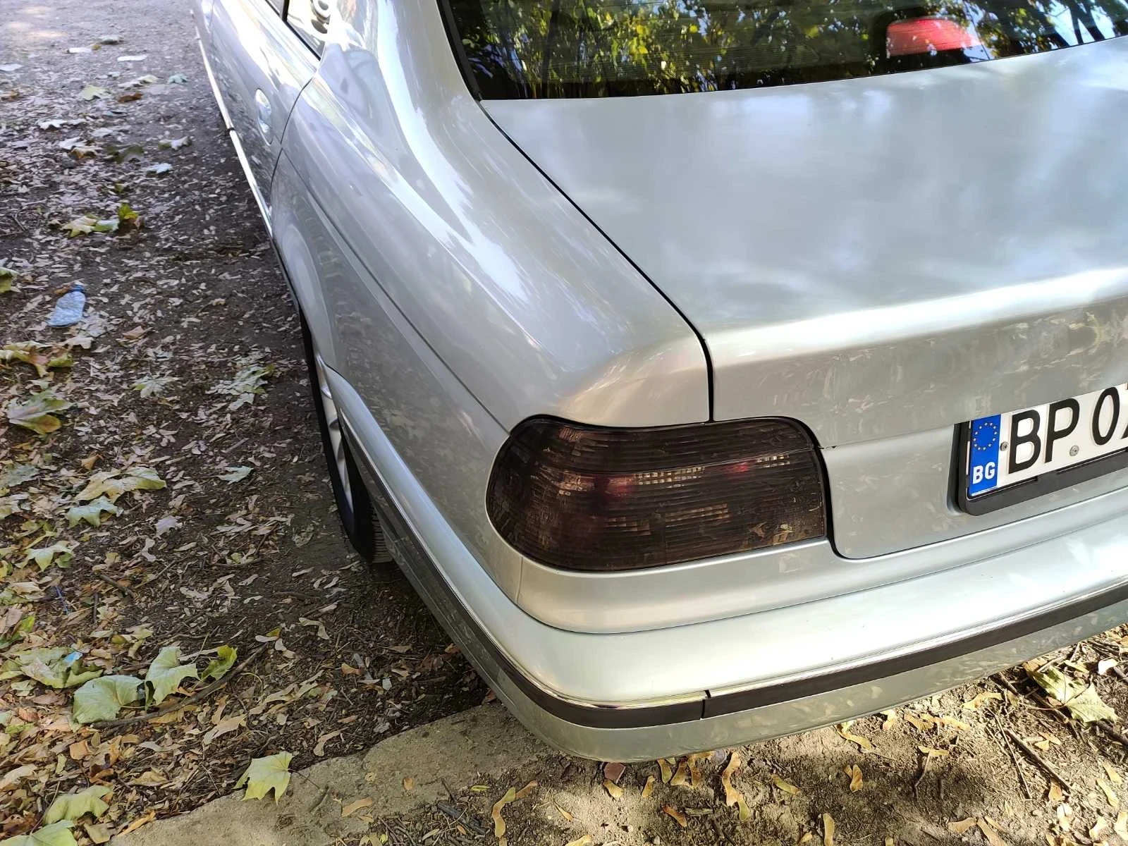 BMW 320, снимка 3 - Автомобили и джипове - 56465537