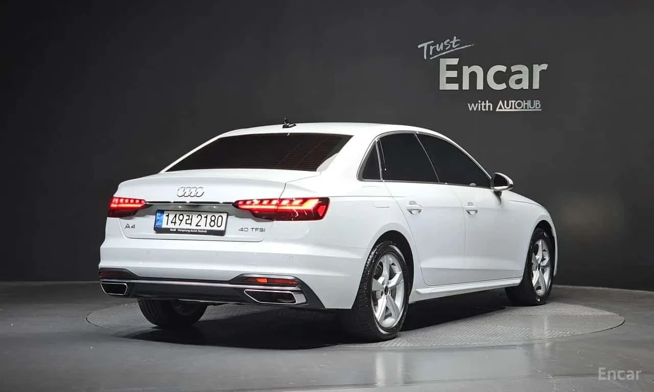 Audi A4 * 40 TFSI * , снимка 2 - Автомобили и джипове - 56615138