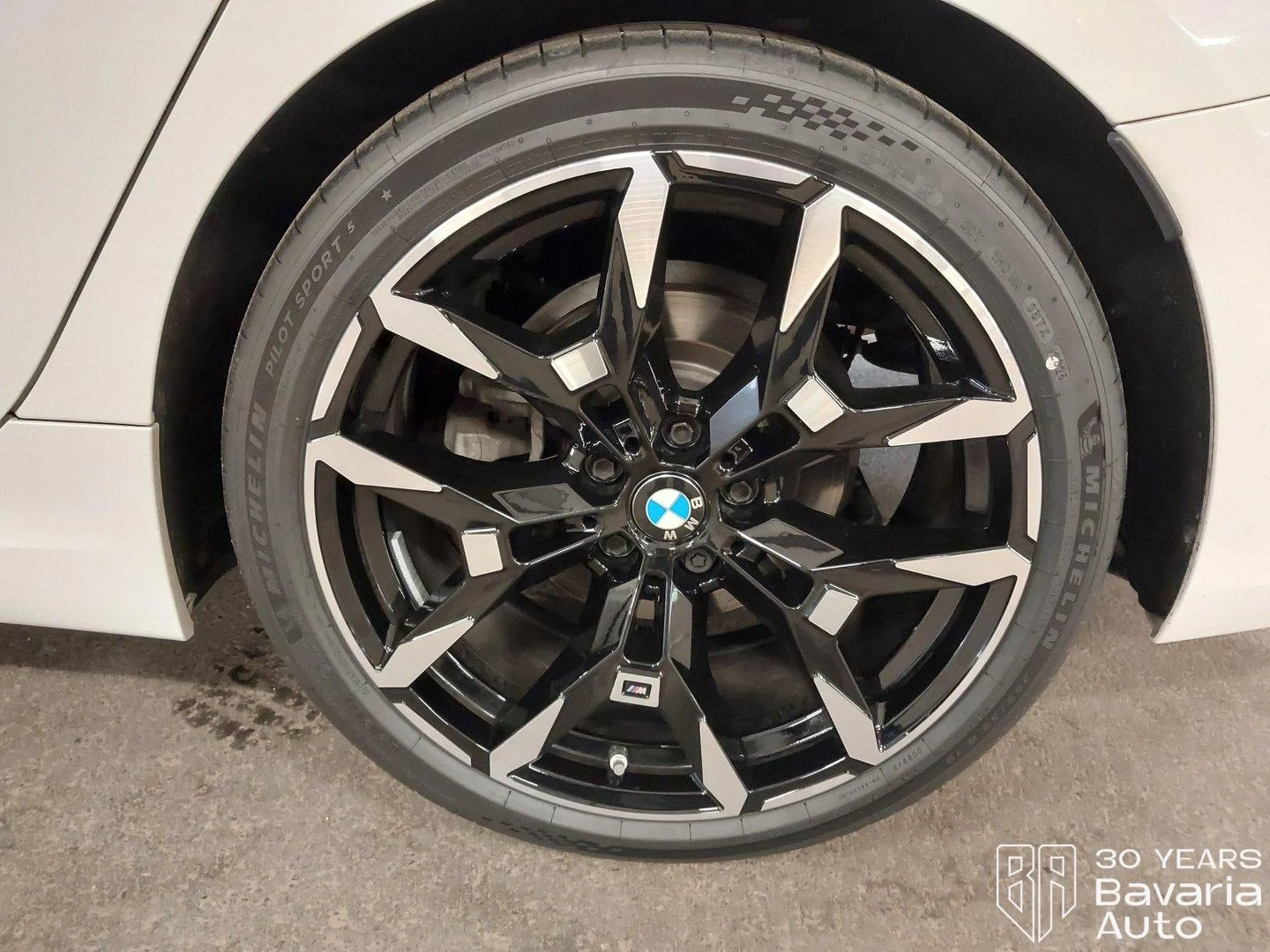 BMW 320 d xDrive Touring Sportautomatic | Mobile.bg � ����������� 11