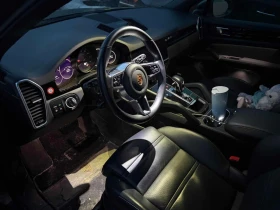 Porsche Cayenne AWD  CARFAX, снимка 5