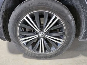 VW Tiguan Highline | ПОДГРЕВИ | ПАНОРАМА | KEYLESS | CARFAX, снимка 9