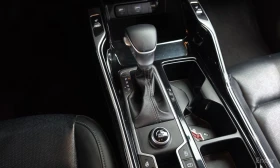 Kia Sorento 2.5T* ПОДГРЕВ* LANE* ASSIST* ДИСТРОНИК, снимка 12