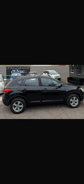 Nissan Qashqai - 3500 € / 6845.40 лв. - 81648648 3