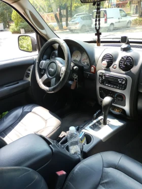 Jeep Cherokee | Mobile.bg � ����� ������ 4