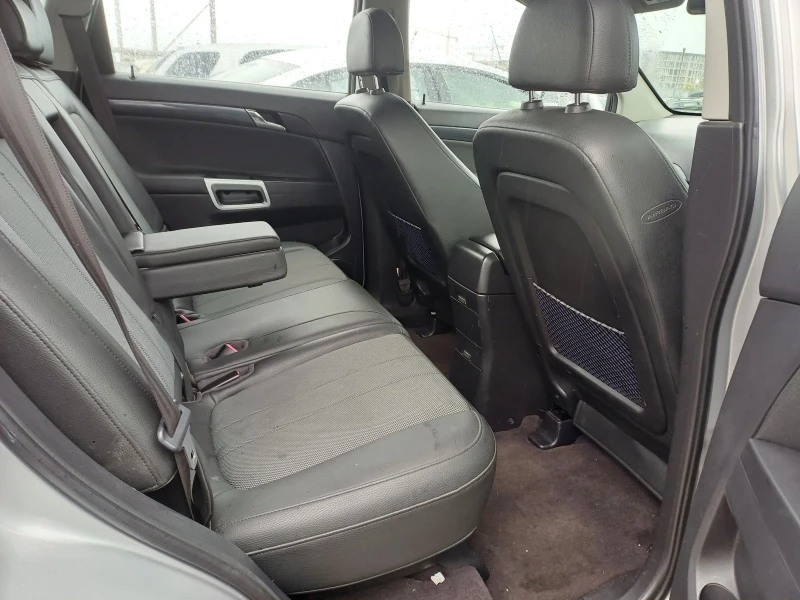 Opel Antara 20 CDTI, снимка 6 - Автомобили и джипове - 52016387