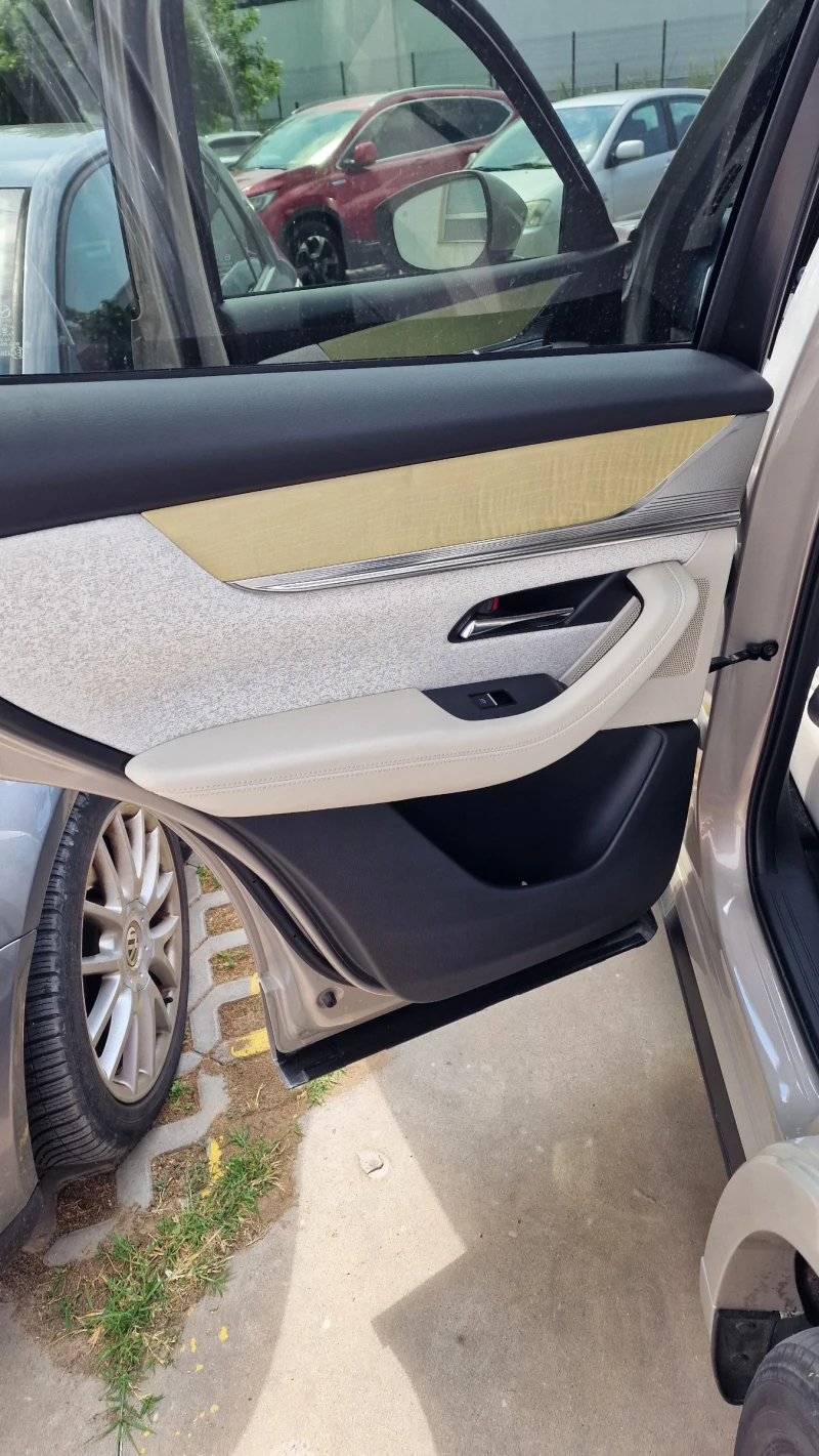 Mazda CX-60 Plug in  hybrid , снимка 10 - Автомобили и джипове - 52459700