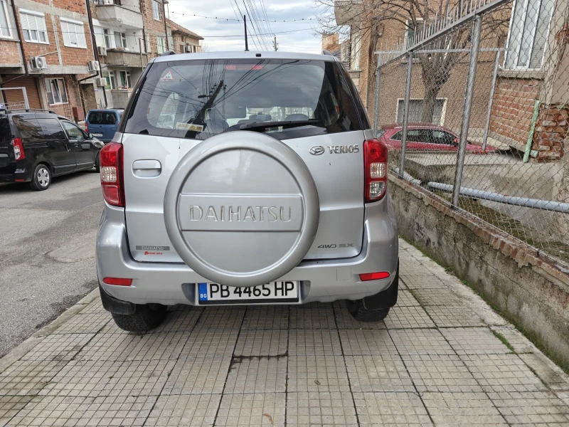 Daihatsu Terios 1.5 | Фабрична Газ | 4х4 | , снимка 4 - Автомобили и джипове - 52974348