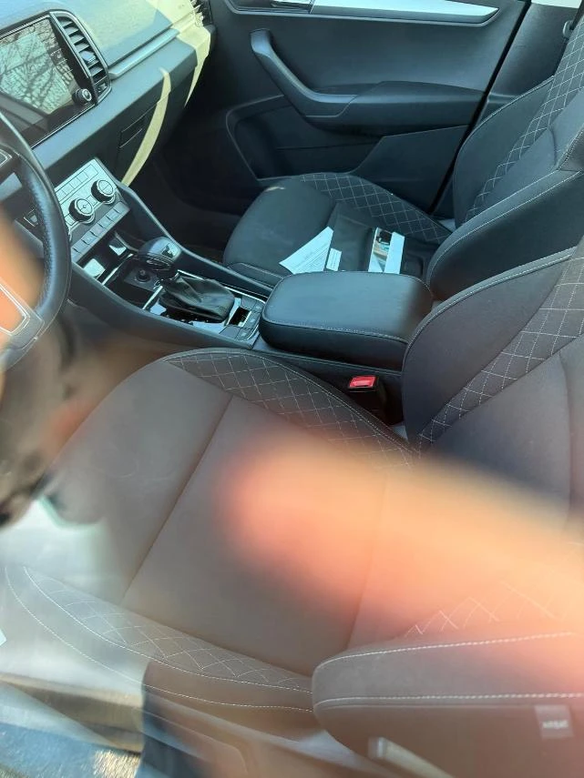 Skoda Karoq ОЧАКВАН ВНОС-DSG-2020г1.6TDi-115кс-FULL LED+ NAVI, снимка 8 - Автомобили и джипове - 53370564