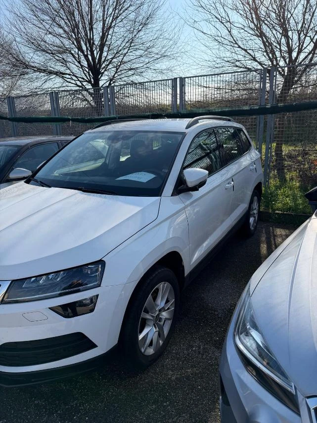 Skoda Karoq ОЧАКВАН ВНОС-DSG-2020г1.6TDi-115кс-FULL LED+ NAVI, снимка 2 - Автомобили и джипове - 53370564