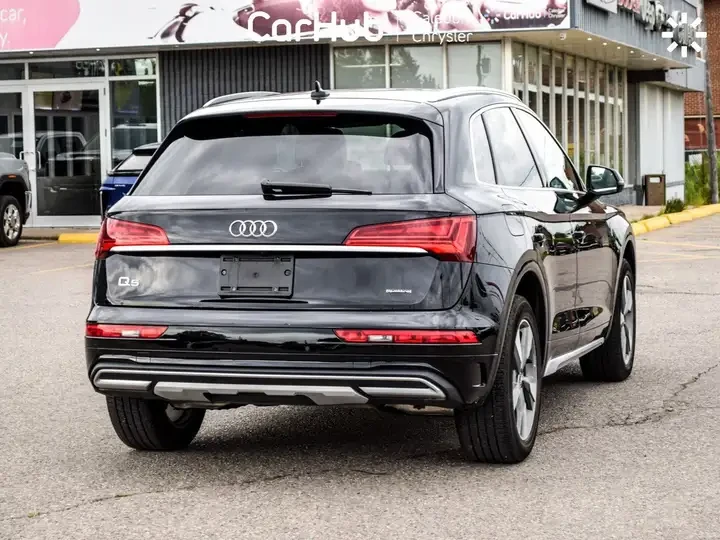Audi Q5 45 TFSI/Komfort Quattro/Blind Spot/S tronic, снимка 3 - Автомобили и джипове - 55081705