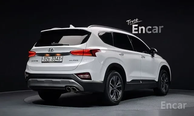 Hyundai Santa fe TM 2.2CDI * 4WD * 7 МЕСТА * 73К КМ * ВСИЧКИ ЕКСТРИ, снимка 2 - Автомобили и джипове - 55232056