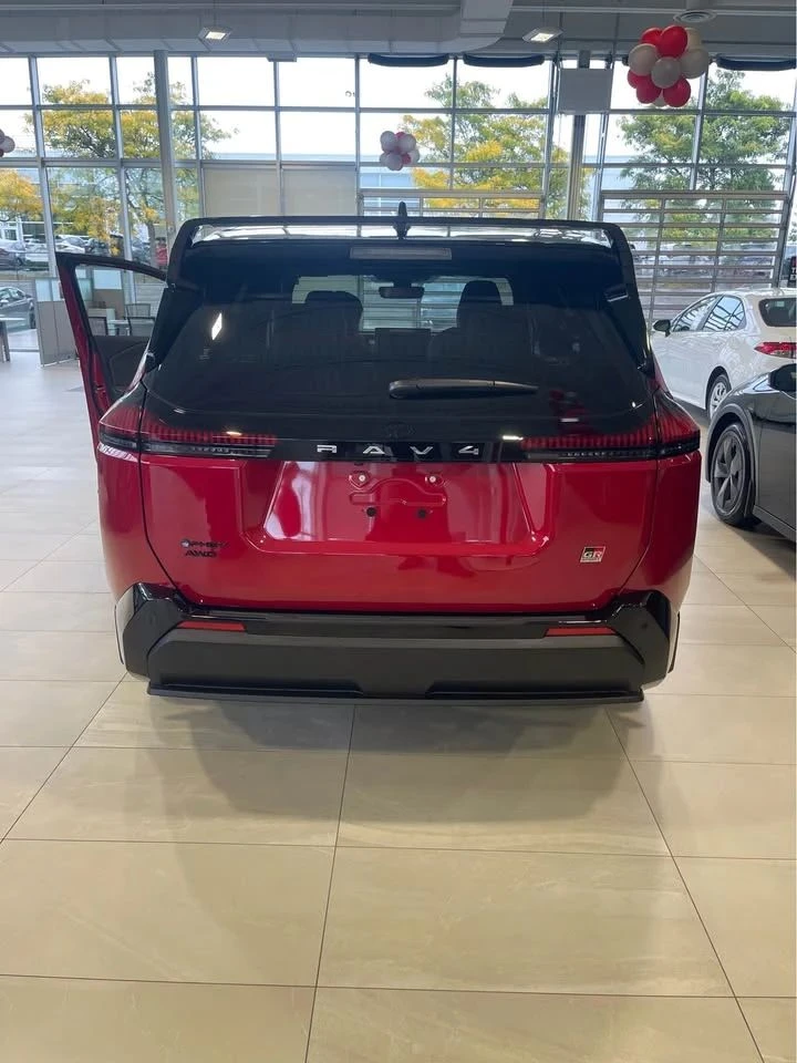 Toyota Rav4, снимка 3 - Автомобили и джипове - 56737711