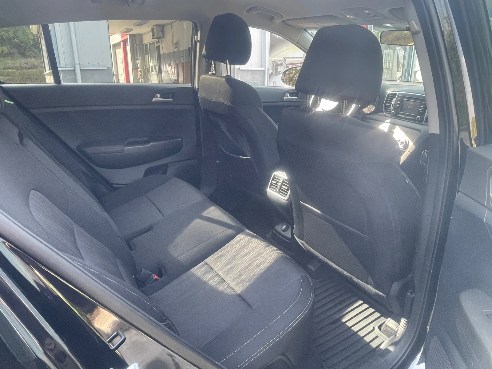 Kia Sportage AWD - изображение 6