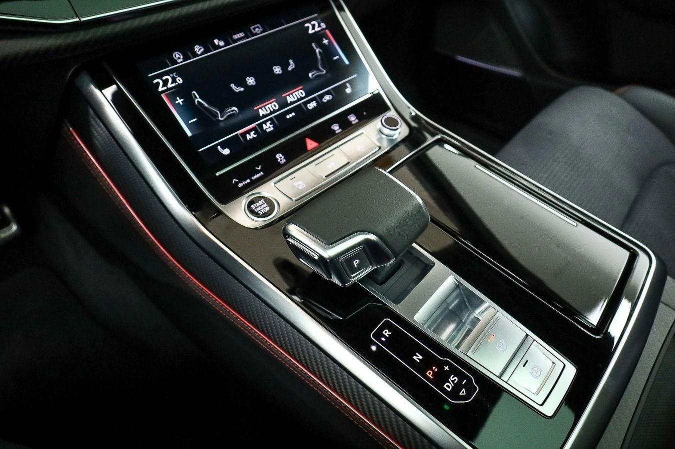 Audi Q8 55 TFSI/FACELIFT/S-LINE/B&O 3D/PANO/MATRIX/360/ | Mobile.bg � ����������� 13