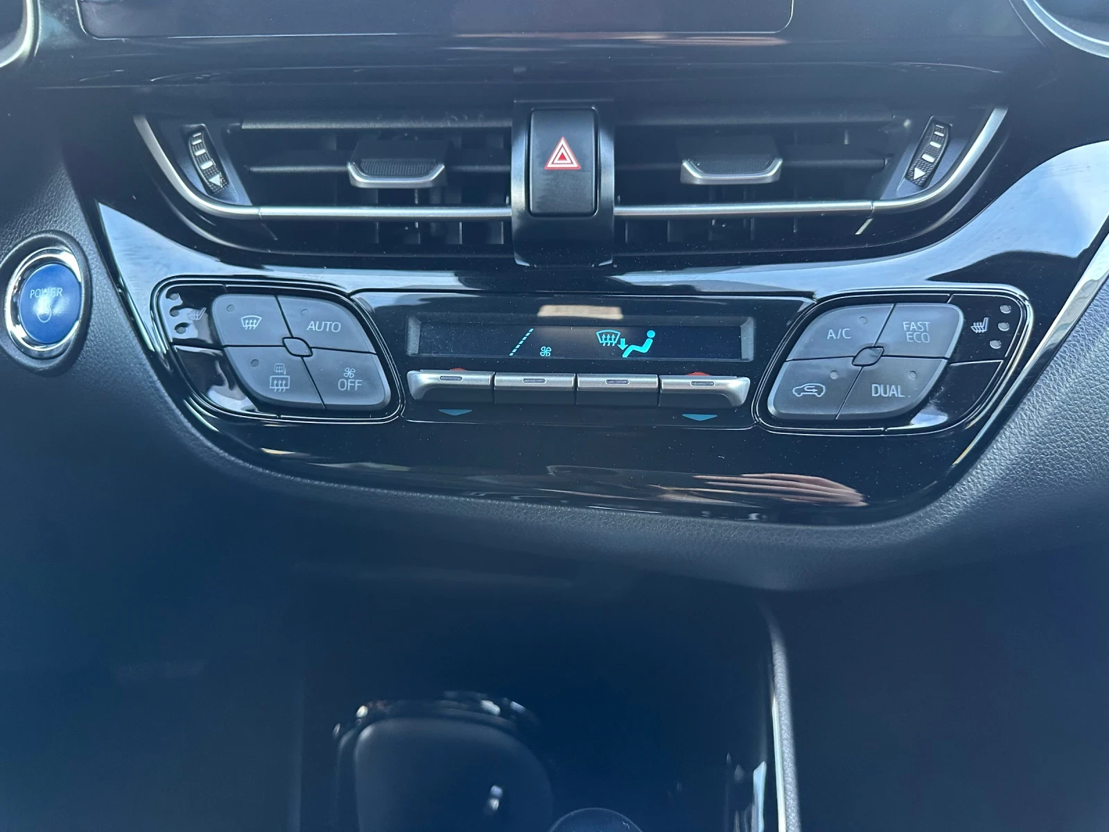 Toyota C-HR Club* Bitone | Mobile.bg � ����������� 14