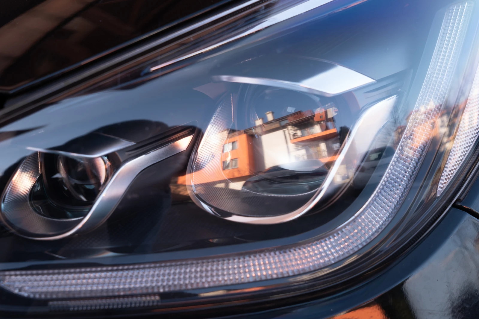 Kia Niro 64kWh ExecutiveLine Термопомпа SOH100%, снимка 7 - Автомобили и джипове - 53848601