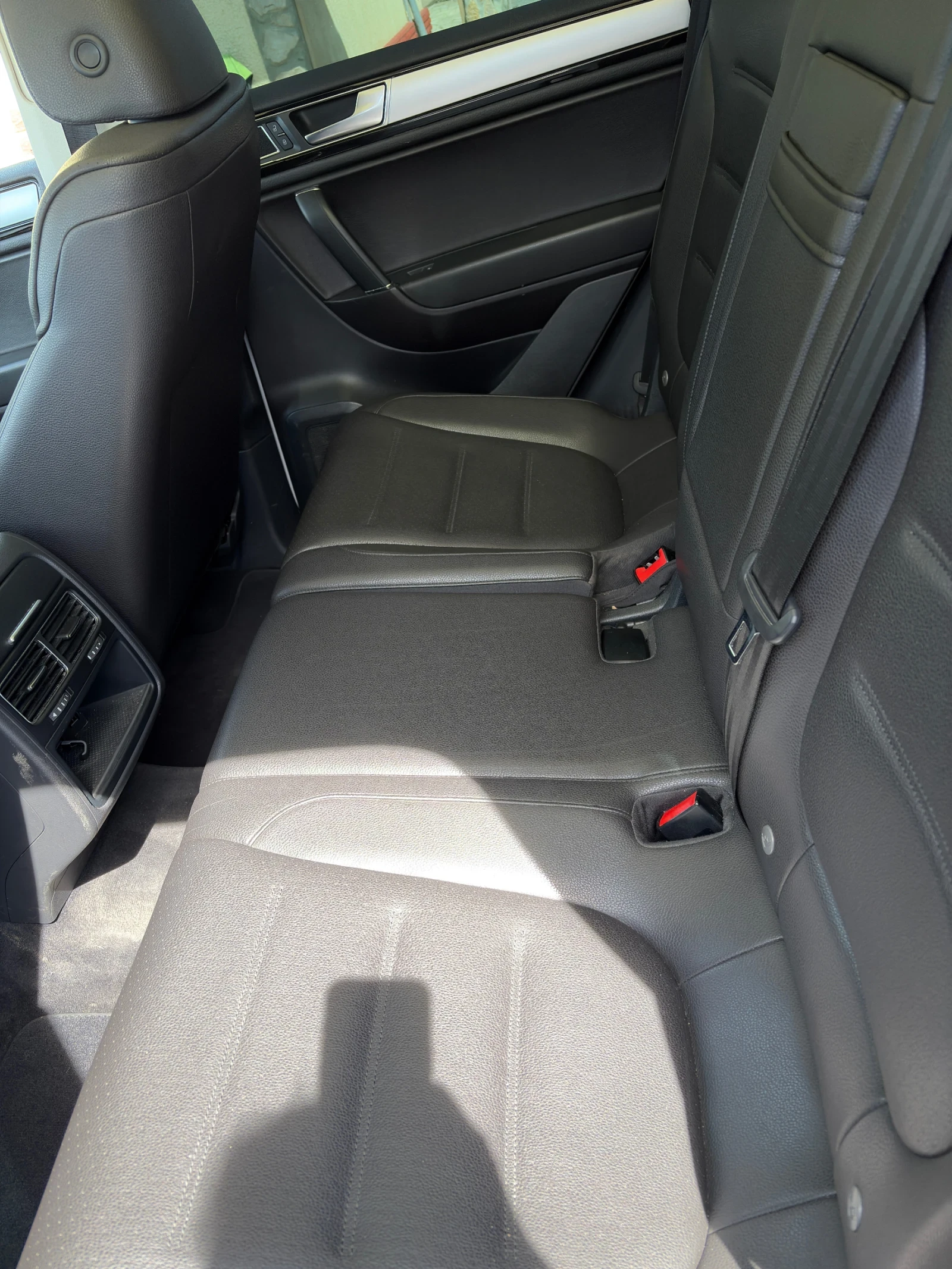 VW Touareg 3, 6 БАРТЕР ЛИЗИНГ, снимка 9 - Автомобили и джипове - 54304917