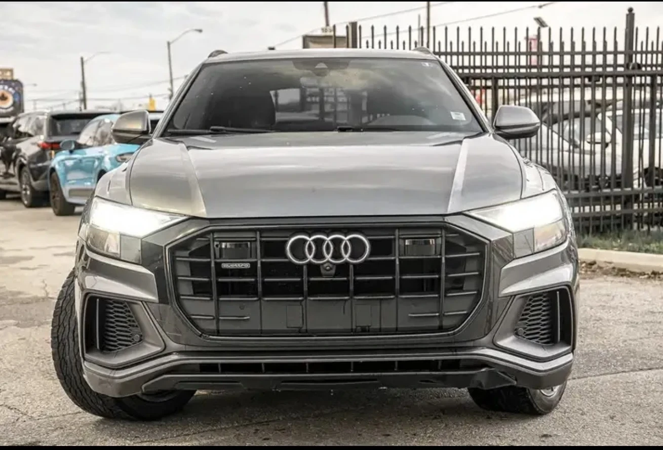 Audi Q8