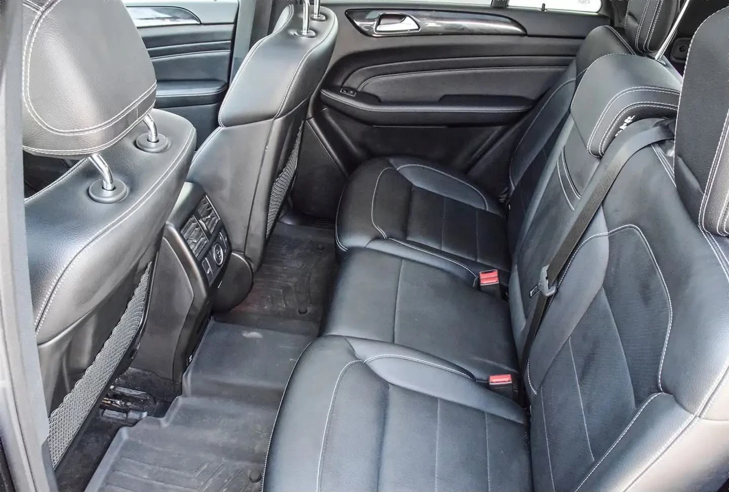 Mercedes-Benz ML 350, снимка 4 - Автомобили и джипове - 54319122