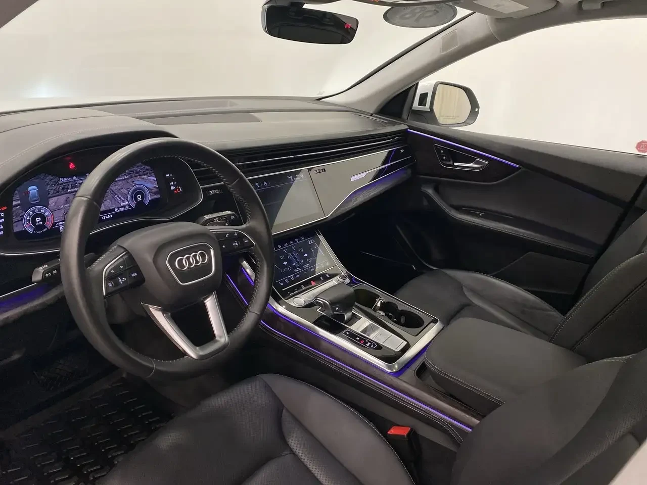 Audi Q8, снимка 6 - Автомобили и джипове - 54319122
