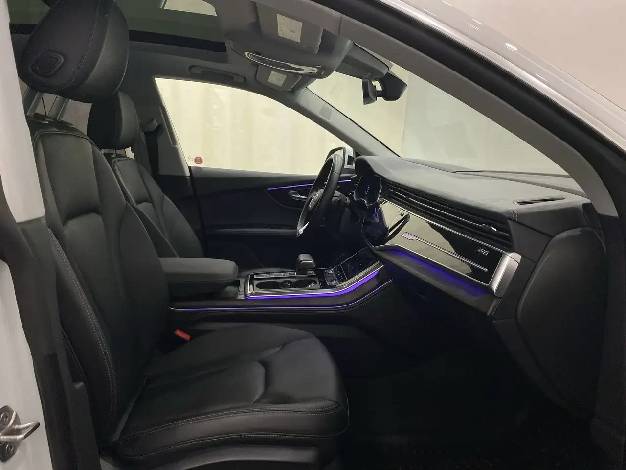 Audi Q8, снимка 12 - Автомобили и джипове - 54319122