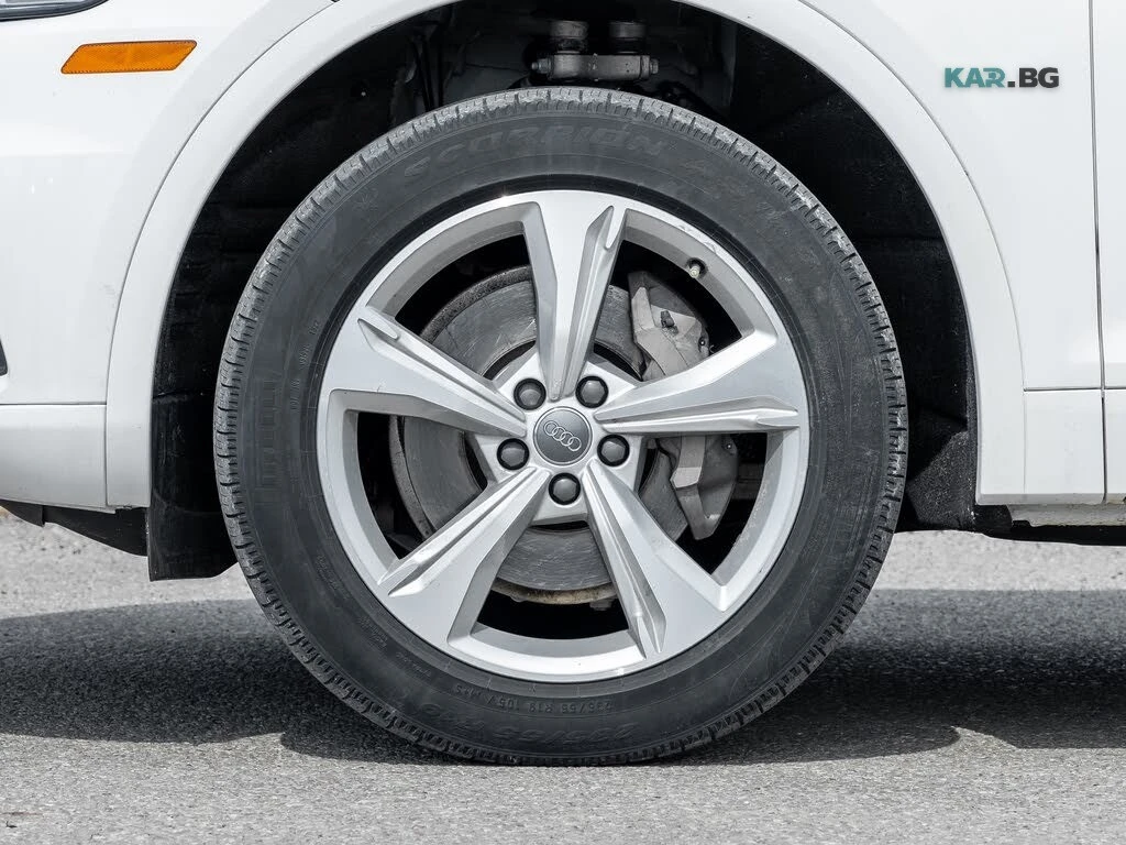 Audi Q5 Quatrro* * АвтоКредит* (ЦЕНА ДО БГ), снимка 4 - Автомобили и джипове - 54634365