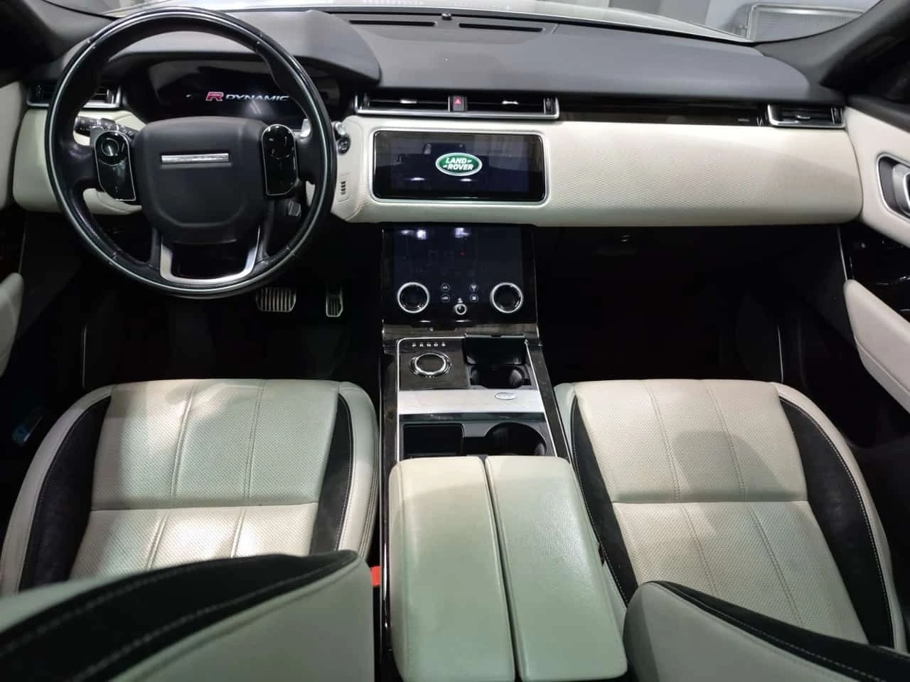 Land Rover Range Rover Velar R DYNAMIC SE| PANO| ПОДГРЕВИ| ПАМЕТ| , снимка 8 - Автомобили и джипове - 54790367