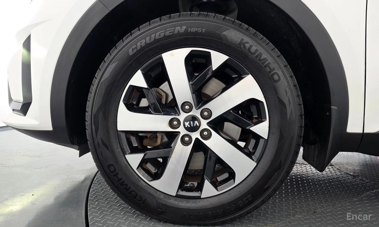 Kia Sorento 2.5T* ПОДГРЕВ* LANE* ASSIST* ДИСТРОНИК, снимка 5 - Автомобили и джипове - 55775861