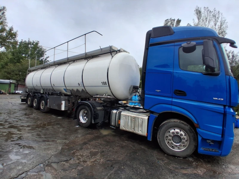 Mercedes-Benz Actros Actros 1843 LS, снимка 3 - Камиони - 52275753