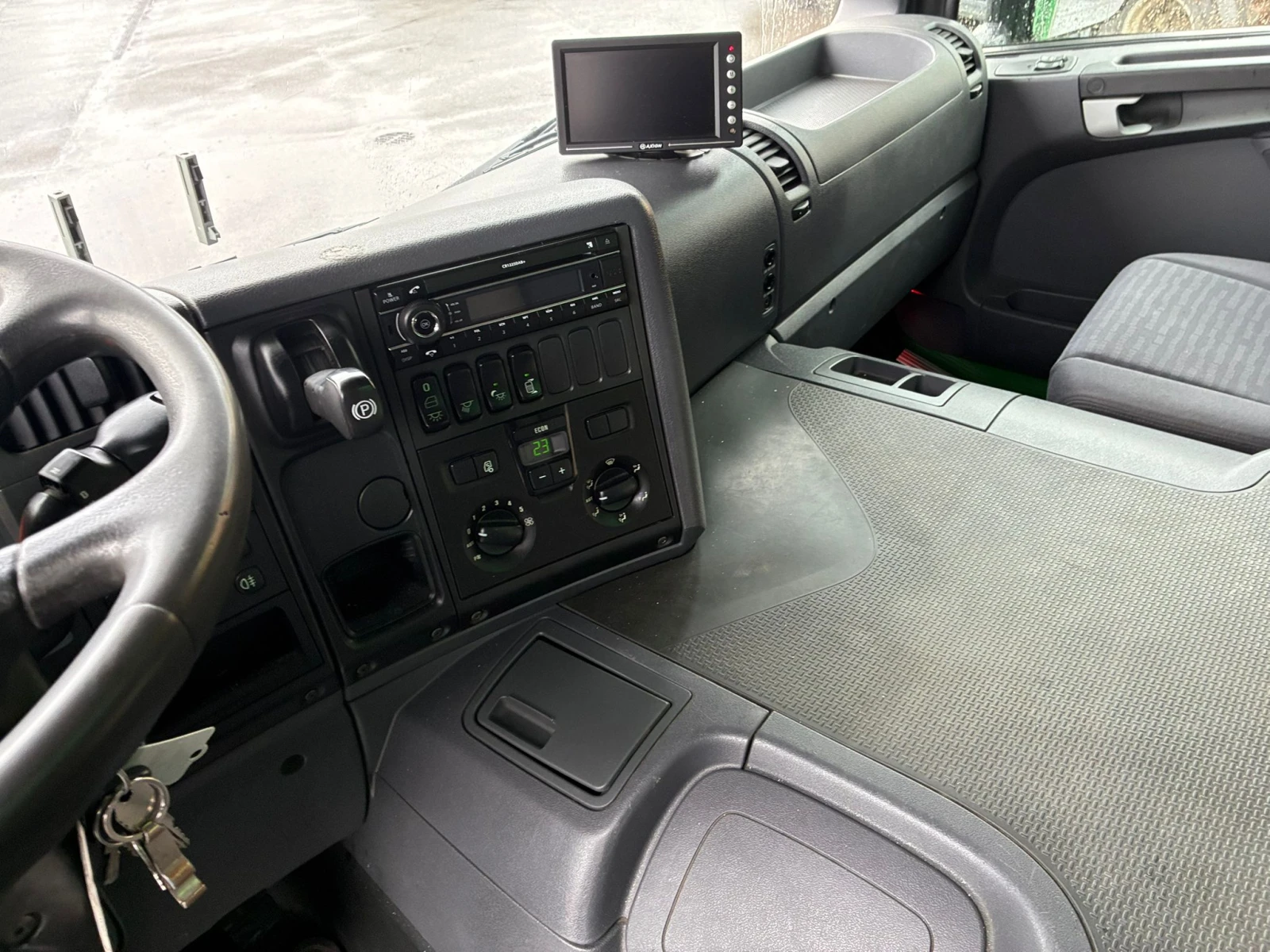 Scania P 340, снимка 10 - Камиони - 54477656