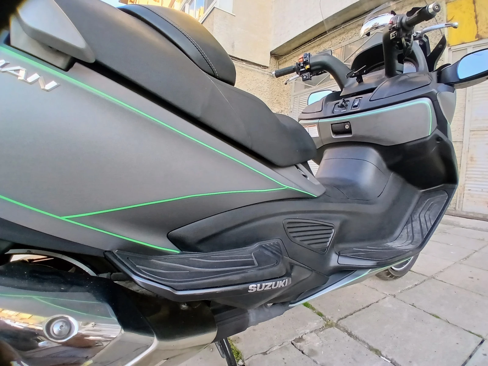 Suzuki Burgman, снимка 12 - Мотоциклети и мототехника - 56311706