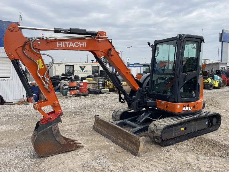 Багер Hitachi ZX48 U-6, снимка 2 - Индустриална техника - 49918186