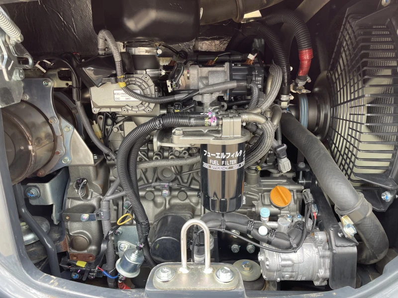 Багер Hitachi ZX48 U-6, снимка 7 - Индустриална техника - 49918186