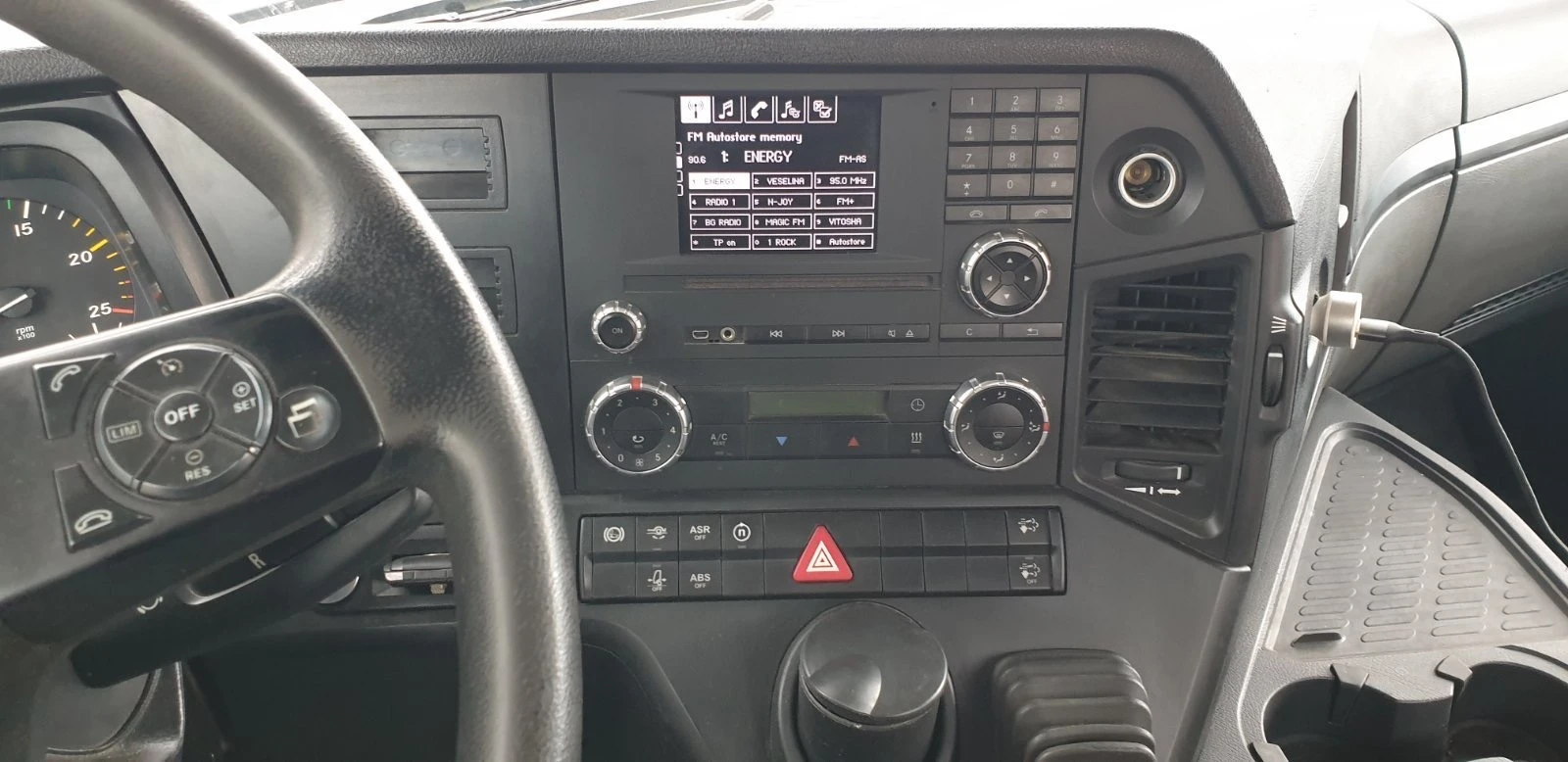   Mercedes  | Mobile.bg   11