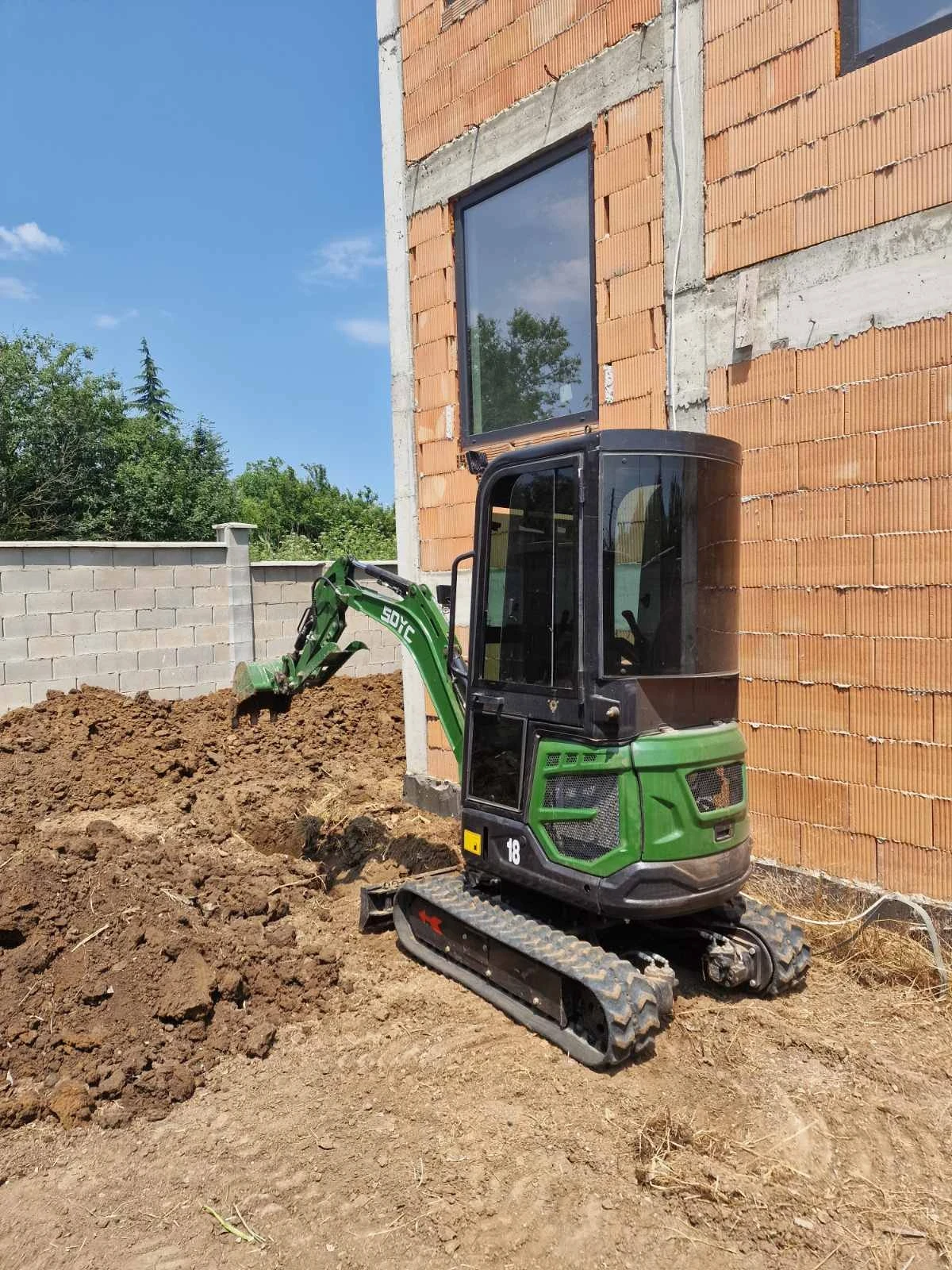 Багер Kubota  - изображение 2