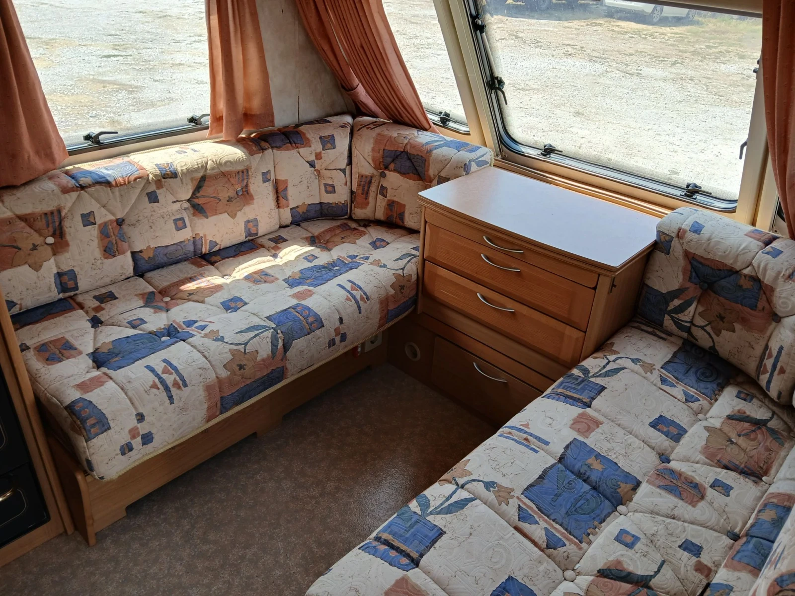 Каравана Eldis TORNADO 2000 GTX нов внос  Холандия, снимка 11 - Каравани и кемпери - 55654794