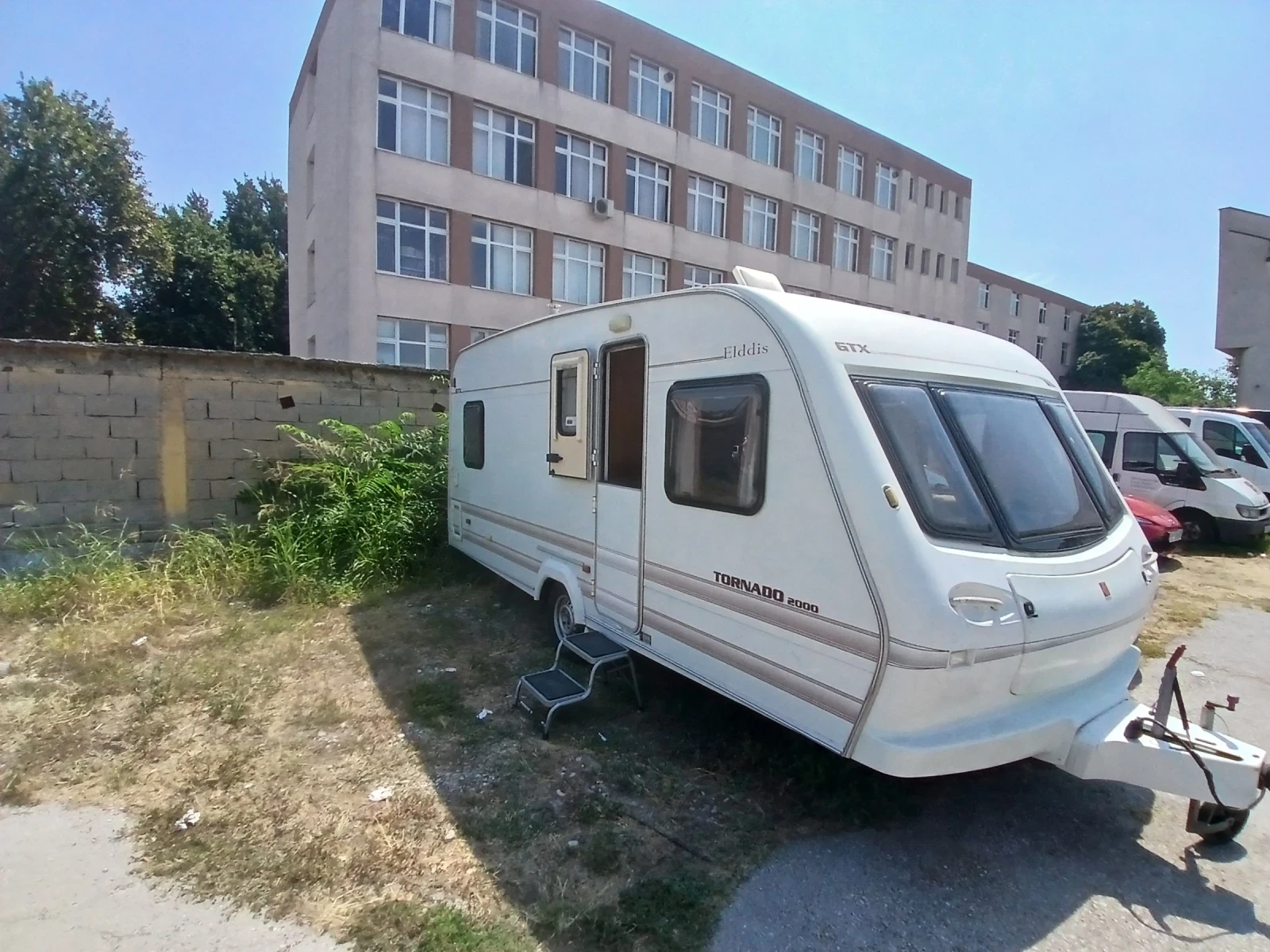 Каравана Eldis TORNADO 2000 GTX