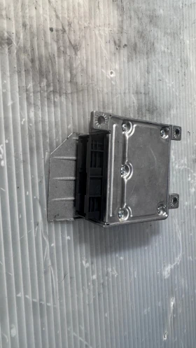     Airbag  /  /  a BMW 525 - 65.77-8362072