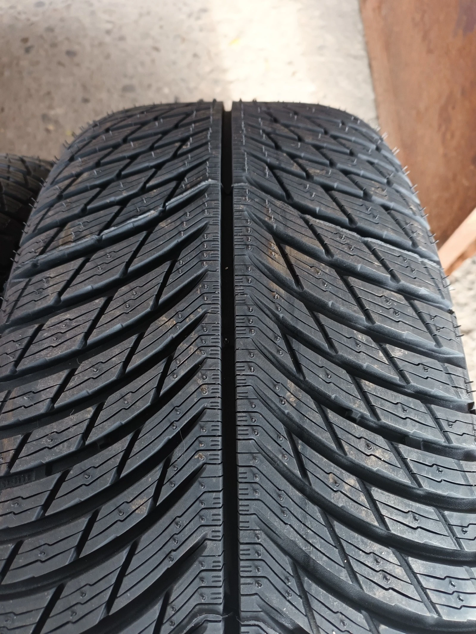  225/45R19 | Mobile.bg   4