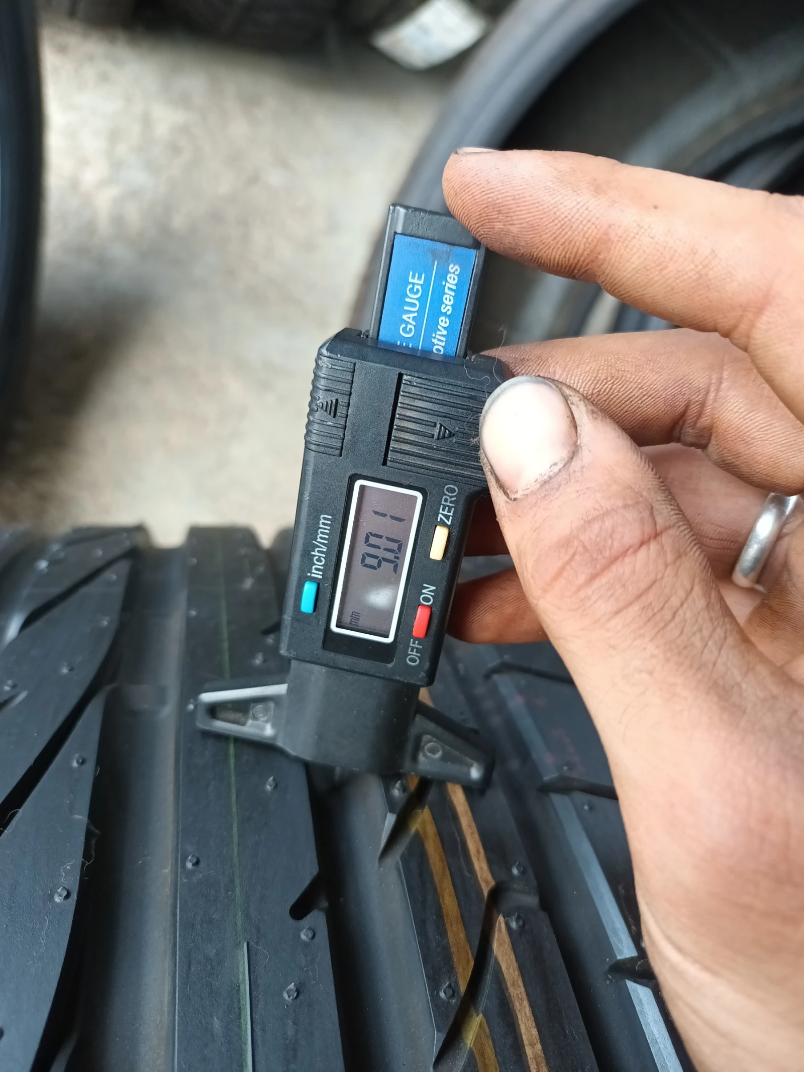 ���� 275/45R19 | Mobile.bg � ����������� 4