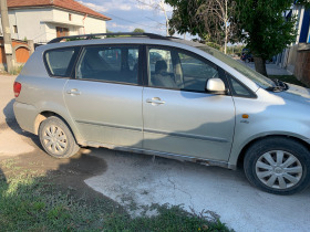 Toyota Avensis verso, снимка 7