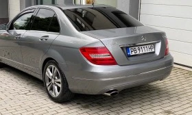 Mercedes-Benz C 220 FULL Екстри, снимка 5