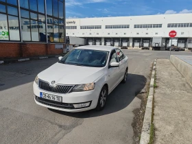 Skoda Rapid Регистрирана, стегната и обслужена, снимка 2