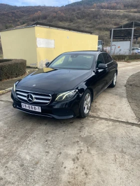 Mercedes-Benz E 220, снимка 6
