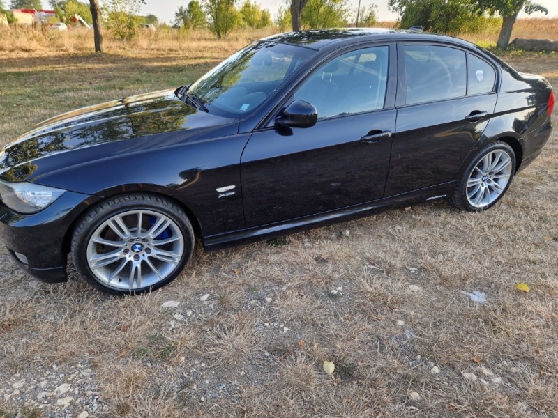 BMW 330 IX, снимка 3 - Автомобили и джипове - 45144808