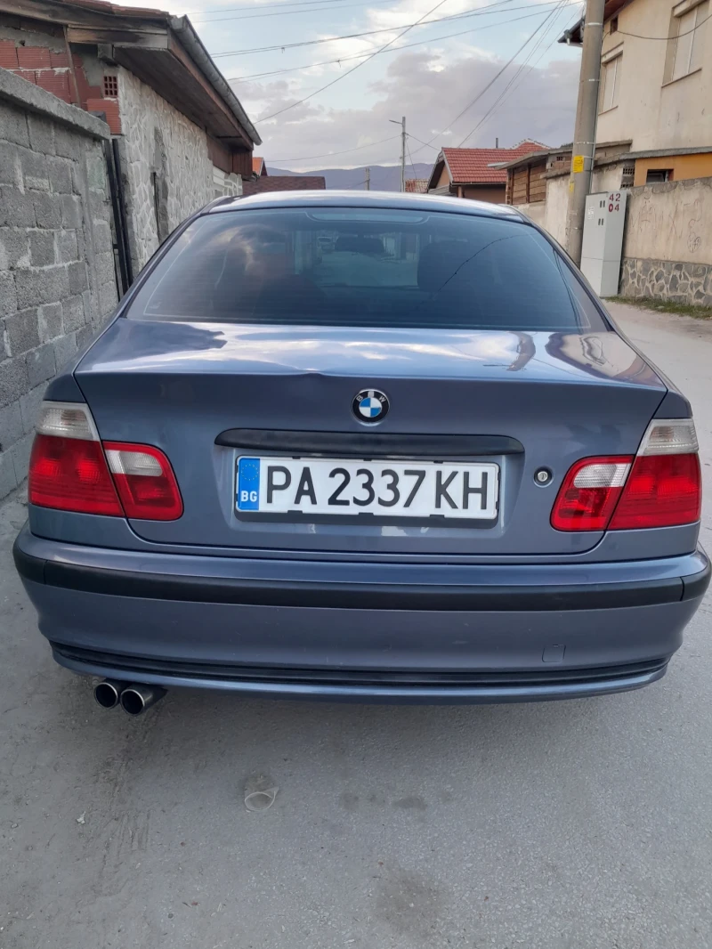 BMW 318 i, снимка 1 - Автомобили и джипове - 47550314